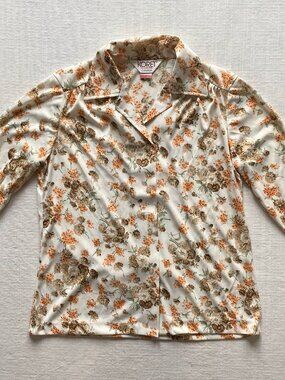 Vintage Button Down Shirt / Beige & Orange Prairie Floral / 70s